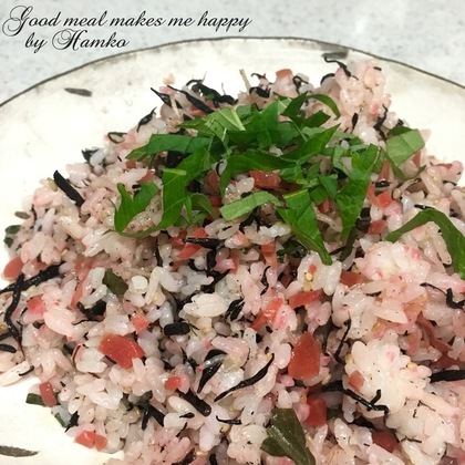 カリカリ梅とひじきのチャーハン_new.jpg